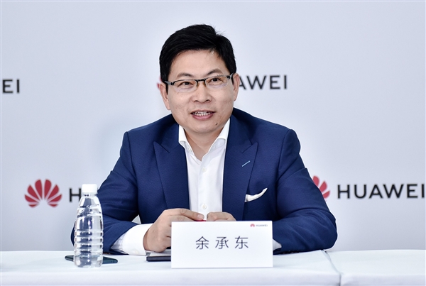 耀世登录：李书福、余承东的观点含金量还在提升：汽车行业无底线价格战影响产品质量